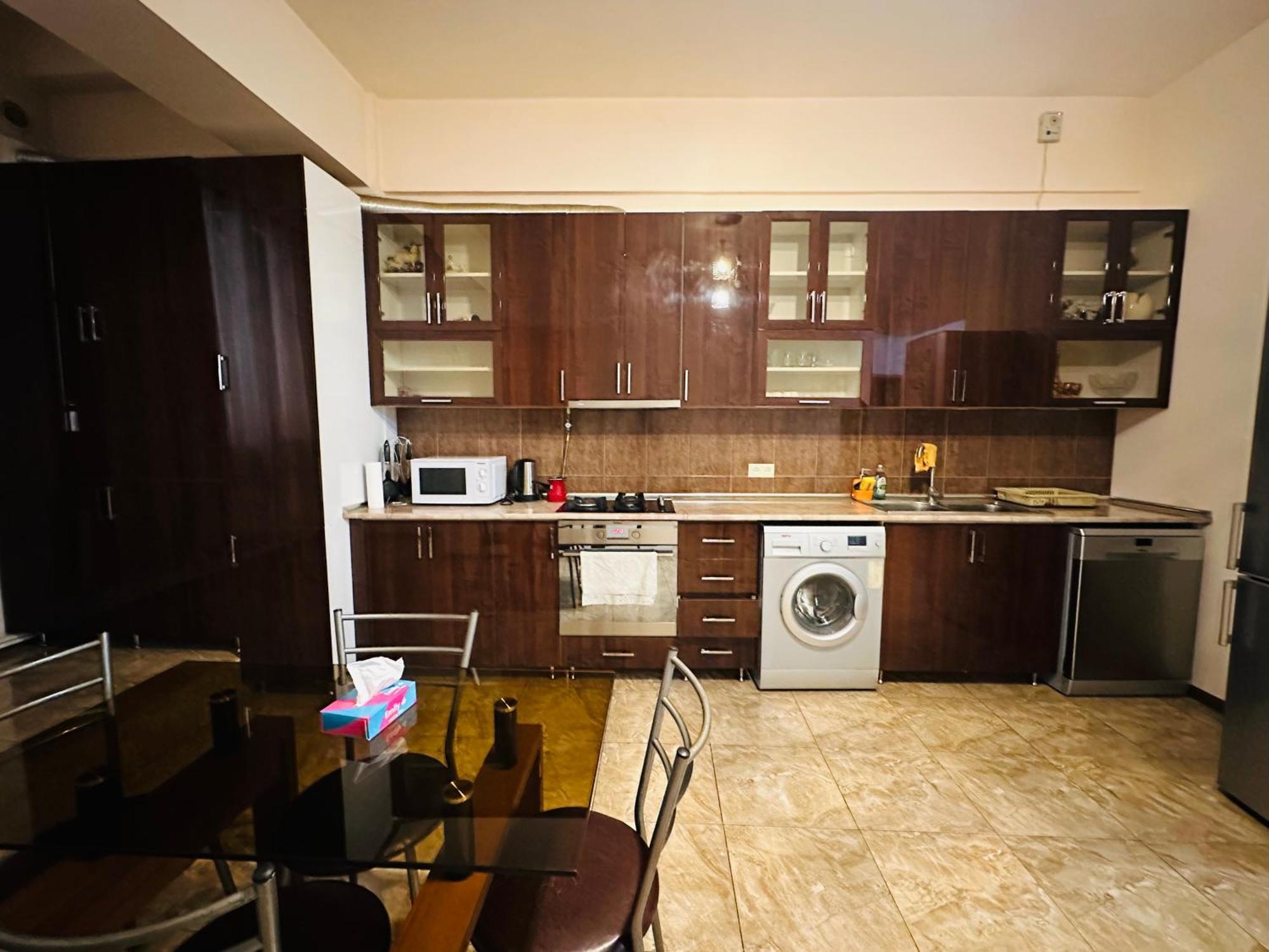 Sakharov Residence, Small Center Ереван Екстериор снимка